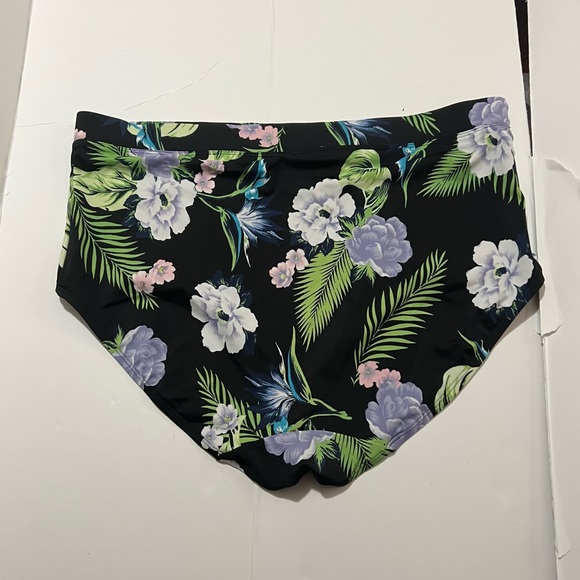 Lane Bryant | Cacique Swim Tropical Paradise 2pcs Swimsuit Set - Picture 6 of 7